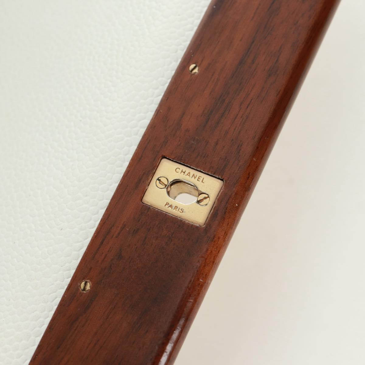 CHANEL Matelasse 22 Chain Shoulder Bag Caviar Skin White Gold CC Auth 172038SAV