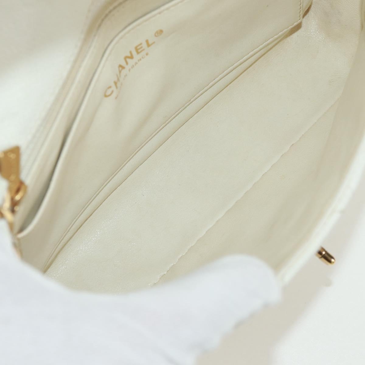 CHANEL Matelasse 22 Chain Shoulder Bag Caviar Skin White Gold CC Auth 172038SAV