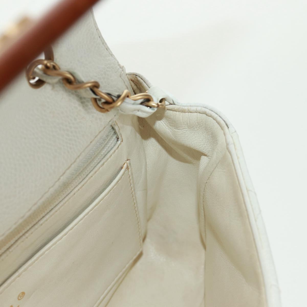 CHANEL Matelasse 22 Chain Shoulder Bag Caviar Skin White Gold CC Auth 172038SAV