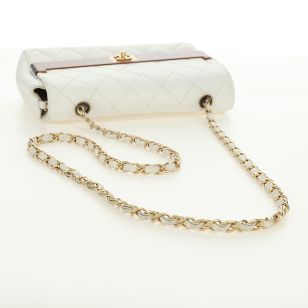 CHANEL Matelasse 22 Chain Shoulder Bag Caviar Skin White Gold CC Auth 172038SAV