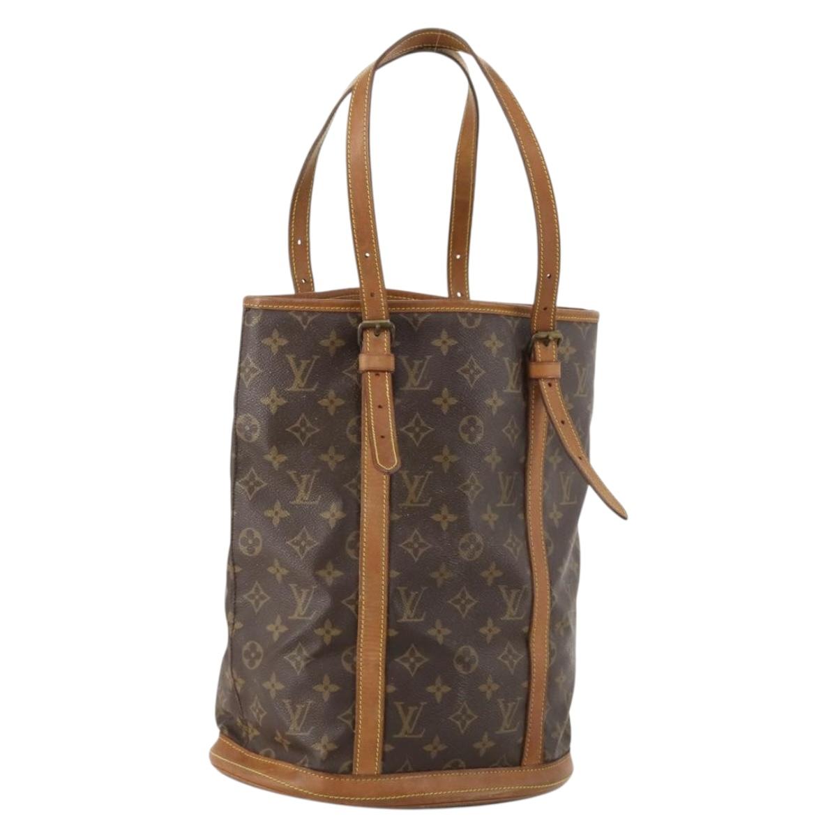 LOUIS VUITTON Monogram Bucket GM Shoulder Bag M42236 LV Auth 172193