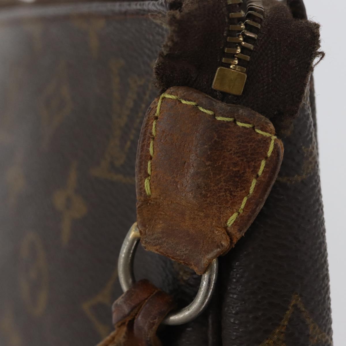 LOUIS VUITTON Monogram Pochette Accessoires Pouch M51980 LV Auth 172431