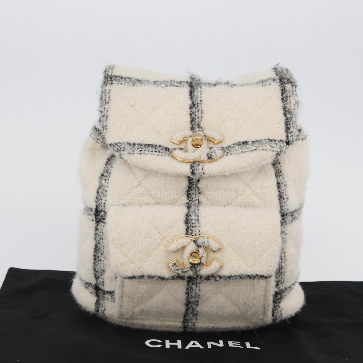 CHANEL Matelasse Chain Backpack Tweed White Gold CC Auth 172472SM