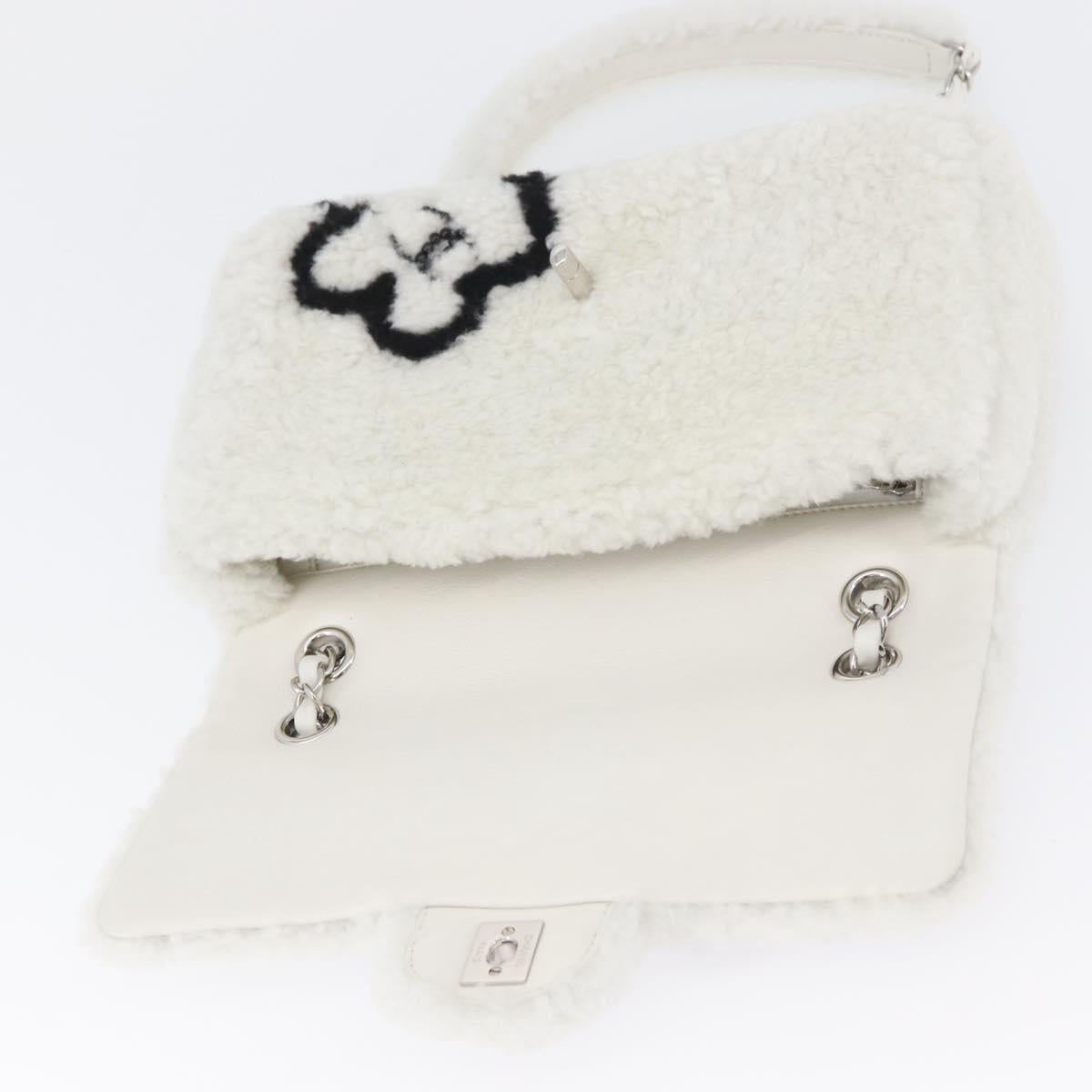 CHANEL Matelasse 25 Chain Shoulder Bag Mouton White Silver CC Auth 172561SM