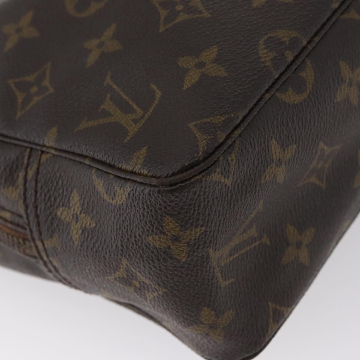 LOUIS VUITTON Monogram Trousse Toilette 28 Clutch Bag M47522 LV Auth 172655
