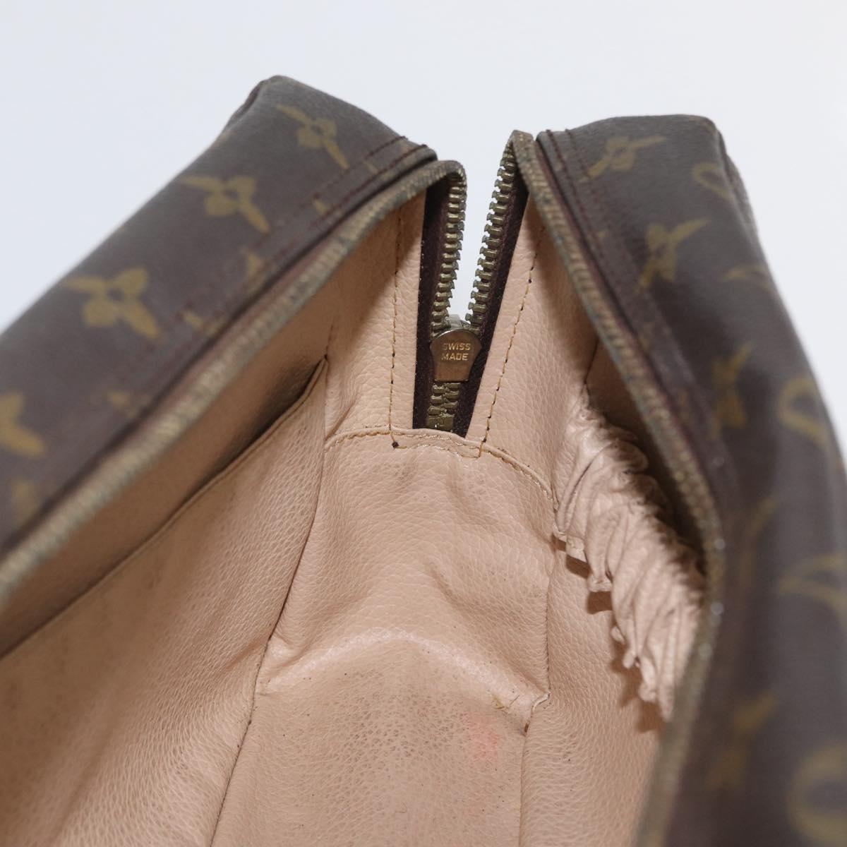 LOUIS VUITTON Monogram Trousse Toilette 28 Clutch Bag M47522 LV Auth 172655