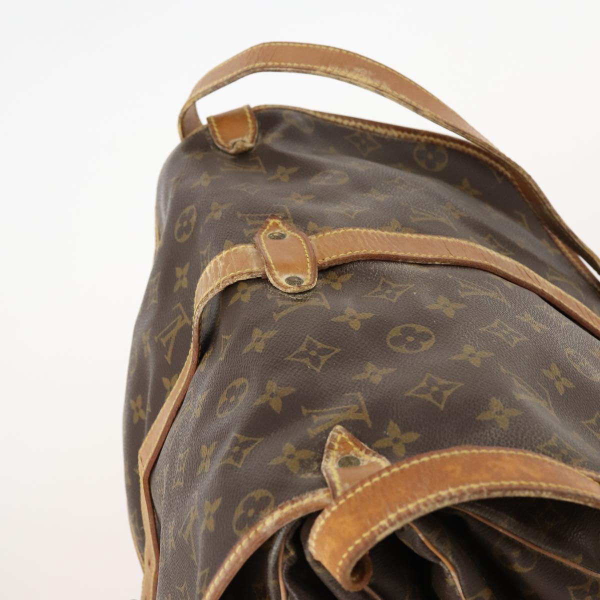 LOUIS VUITTON Monogram Saumur 35 Shoulder Bag M42254 LV Auth 172676