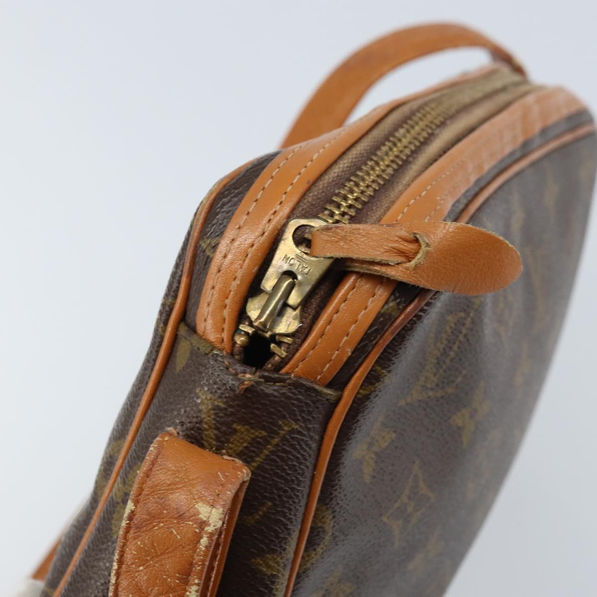 LOUIS VUITTON Monogram Sac Bandouliere Shoulder Bag USA limited LV Auth 172800