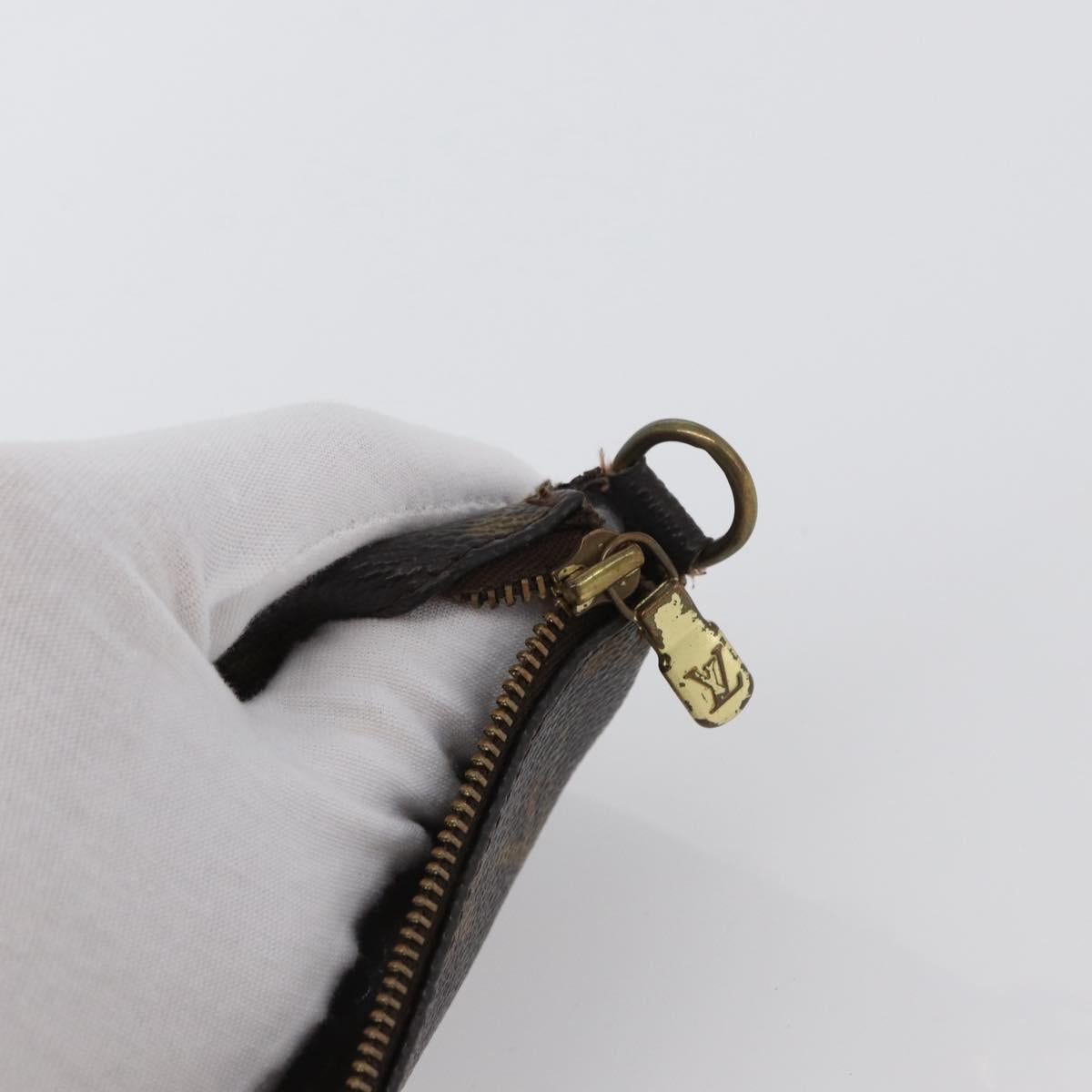 LOUIS VUITTON Monogram Pochette Accessoires Pouch M51980 LV Auth 172982