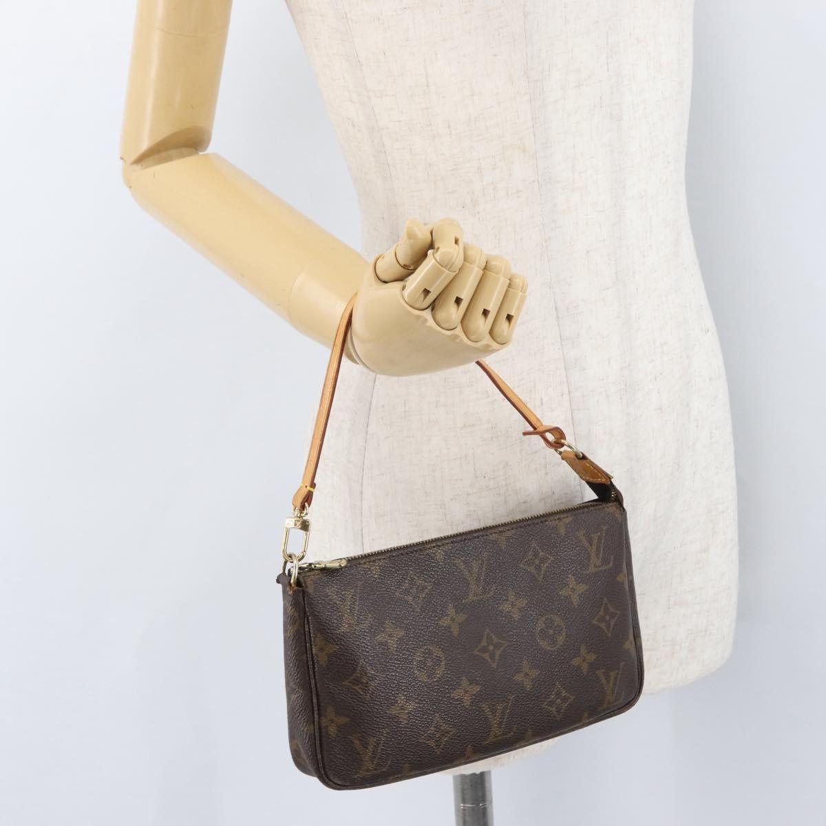 LOUIS VUITTON Monogram Pochette Accessoires Pouch M51980 LV Auth 173026A