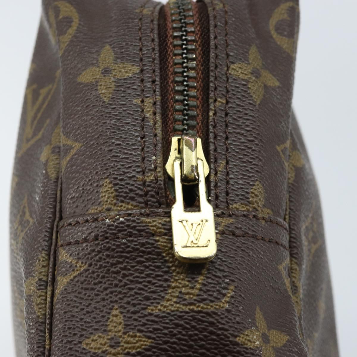 LOUIS VUITTON Monogram Trousse Toilette 28 Clutch Bag M47522 LV Auth 173107