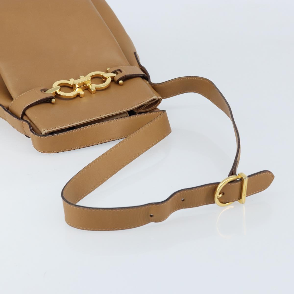 Salvatore Ferragamo Gancini Shoulder Bag Leather Beige Gold Auth 173160
