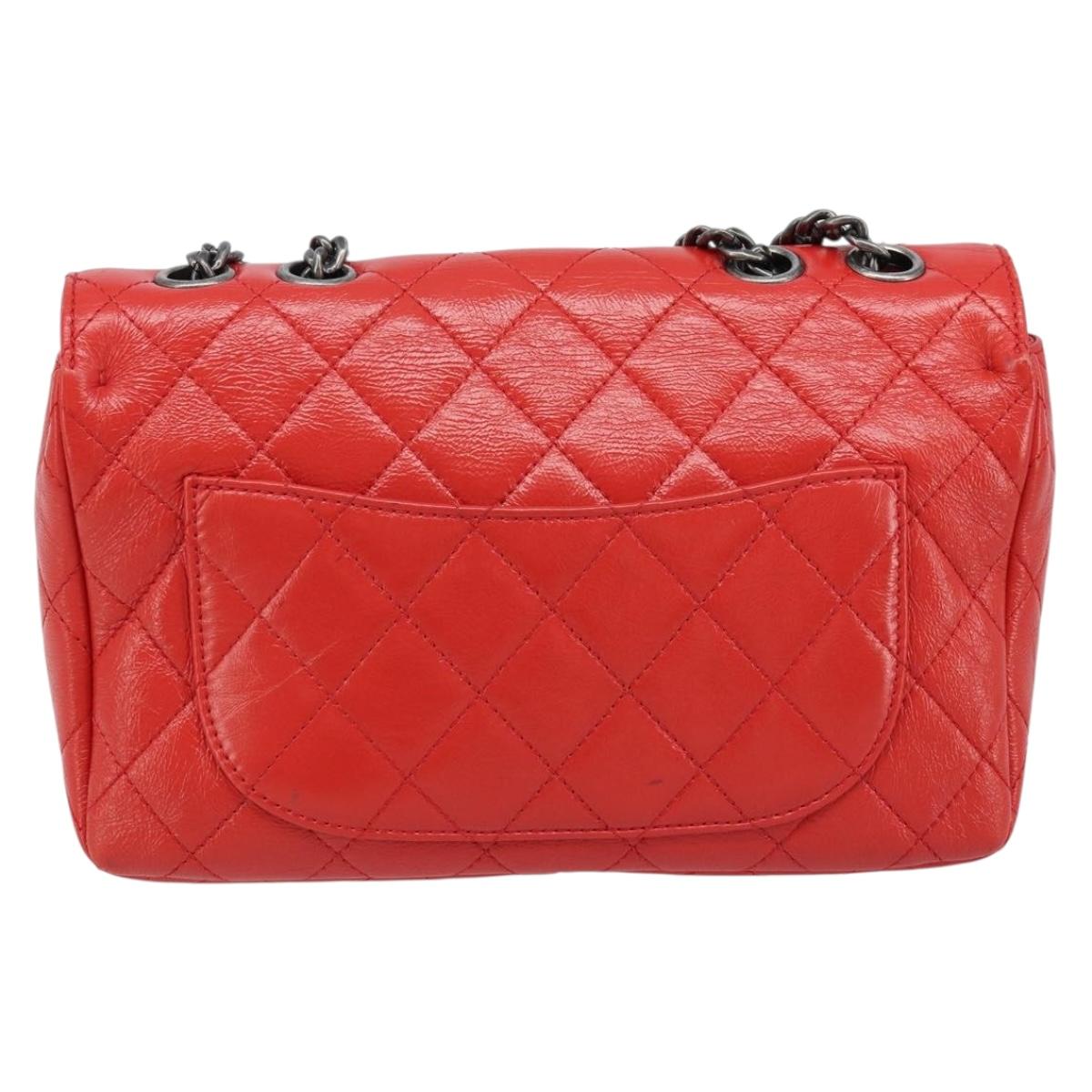 CHANEL Matelasse 25 Chain Shoulder Bag Calf Skin Red CC Auth 173308V
