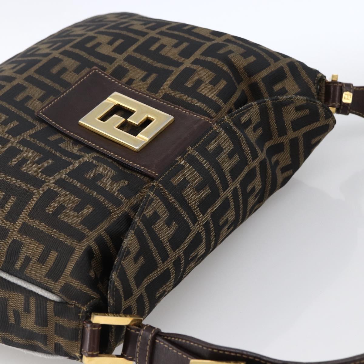 FENDI Zucca Canvas Shoulder Bag Brown Black Auth 173418