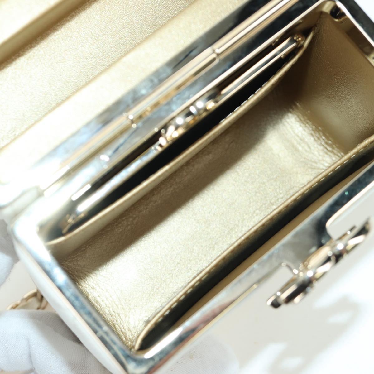 CHANEL Matelasse Chain Shoulder Bag Lamb Skin White Gold CC Auth 173442SAM