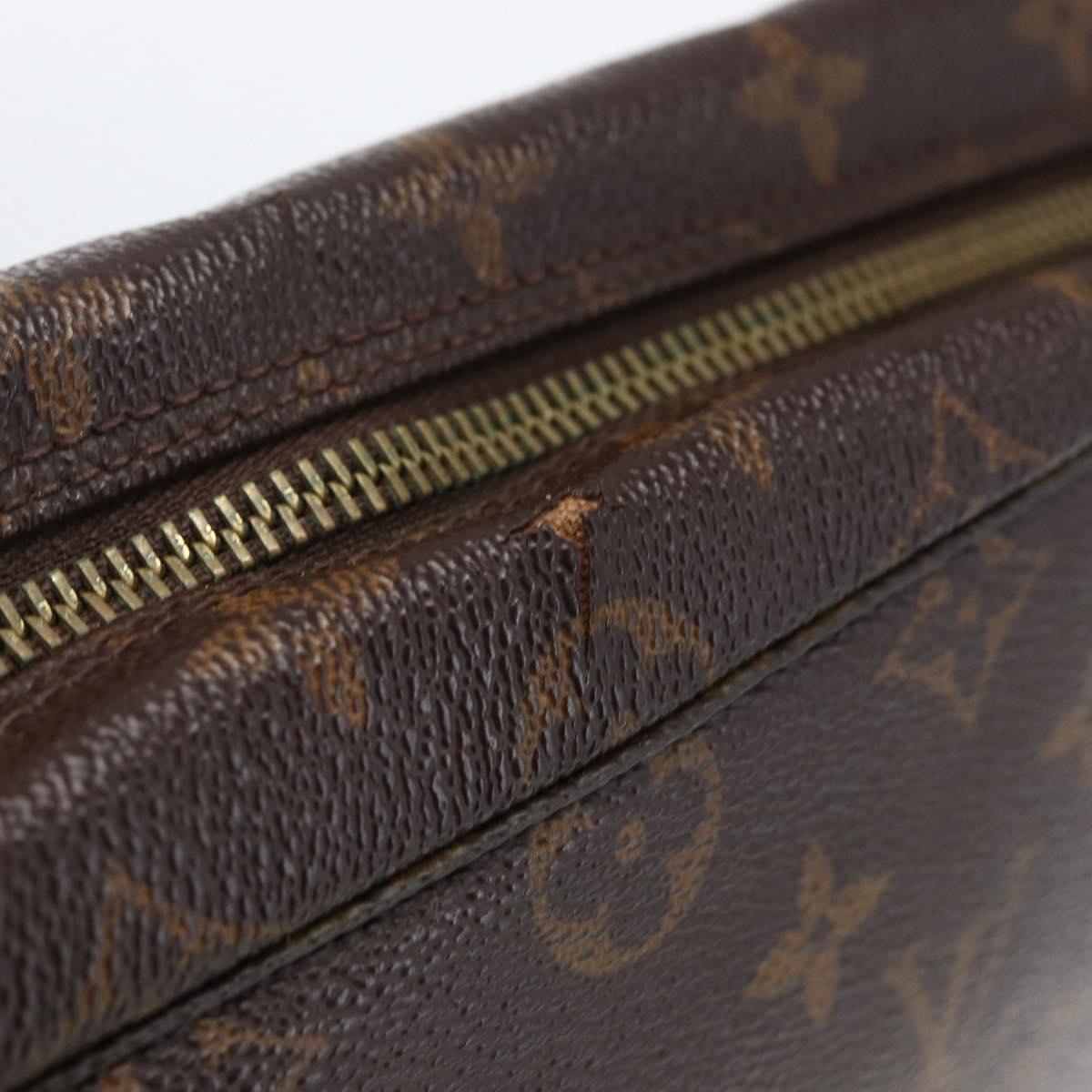 LOUIS VUITTON Monogram Trousse Toilette 28 Clutch Bag M47522 LV Auth 173567