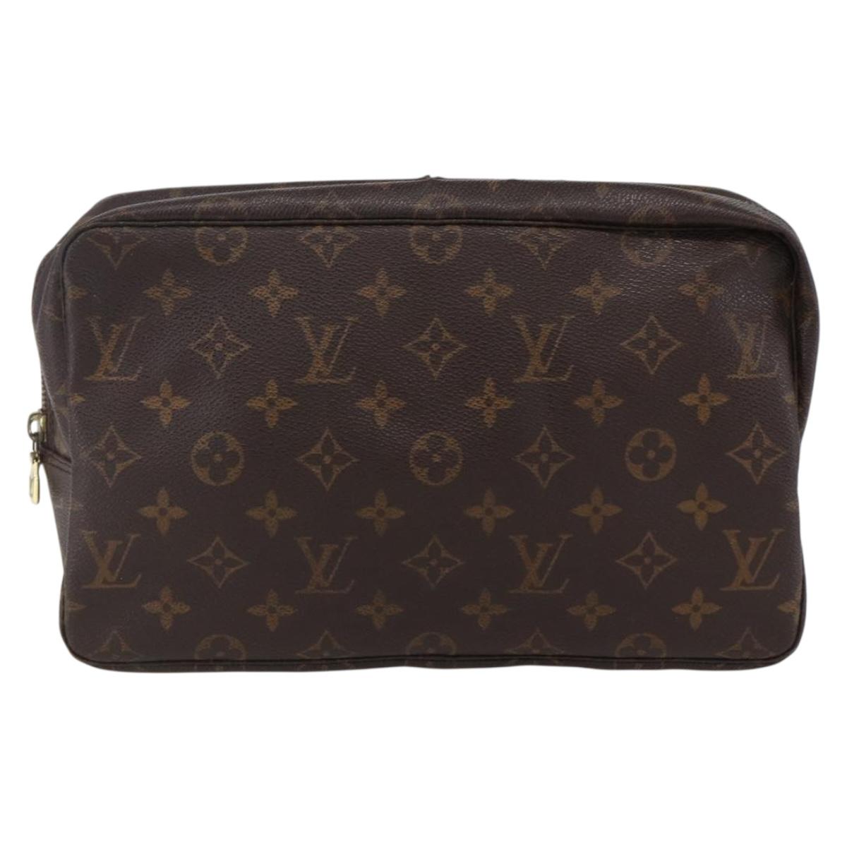 LOUIS VUITTON Monogram Trousse Toilette 28 Clutch Bag M47522 LV Auth 173567