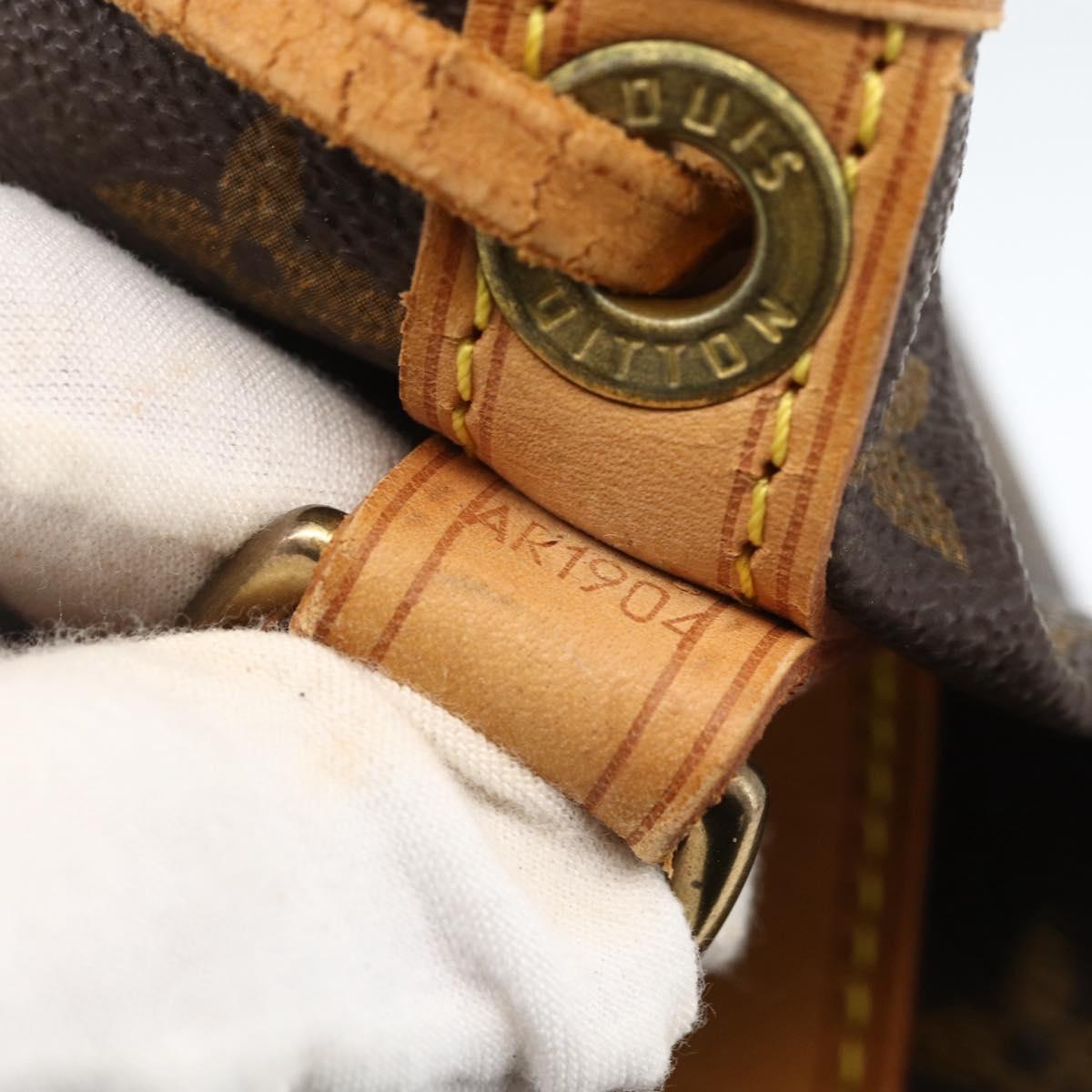 LOUIS VUITTON Monogram Noe Shoulder Bag M42224 LV Auth 173637