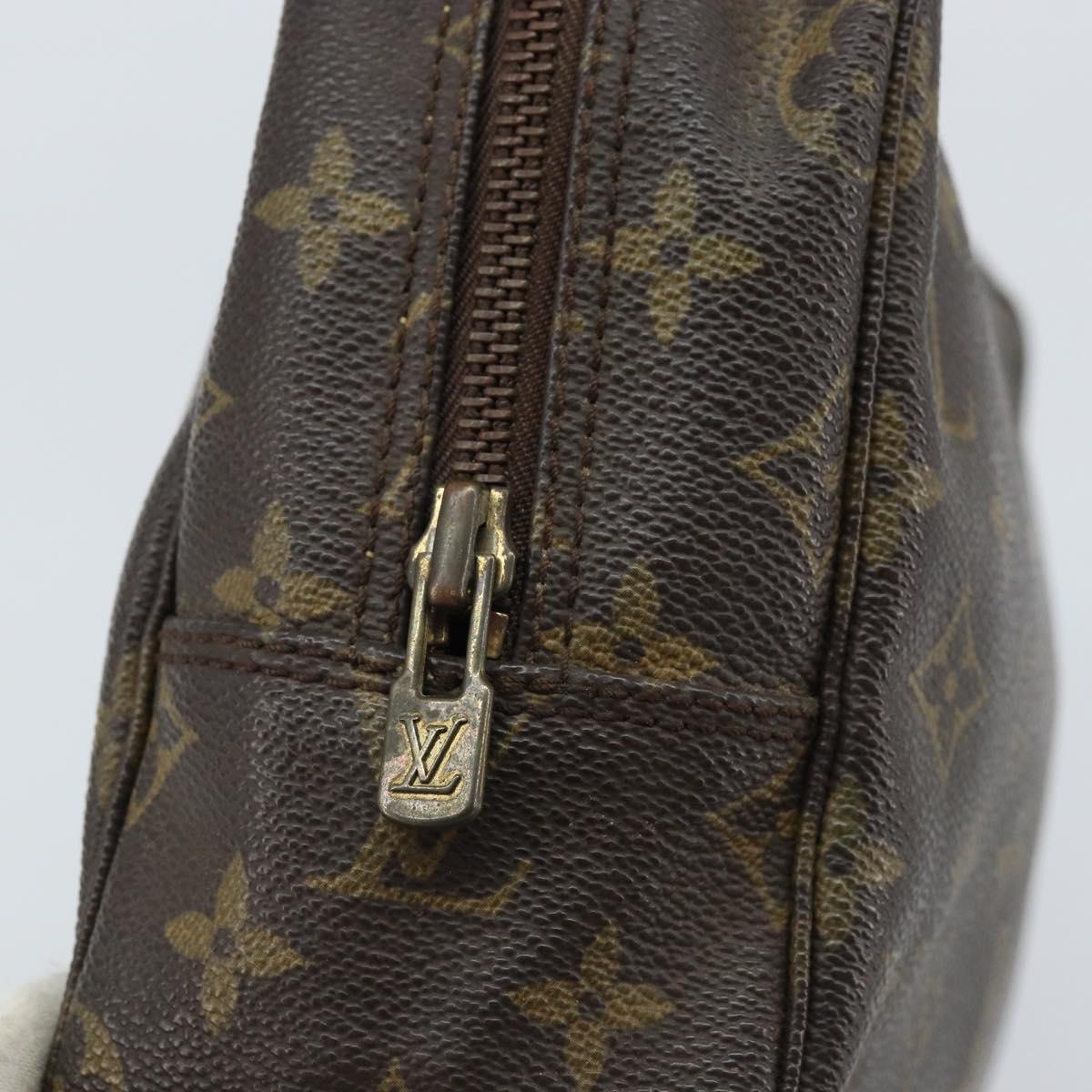 LOUIS VUITTON Monogram Trousse Toilette 28 Clutch Bag M47522 LV Auth 173738