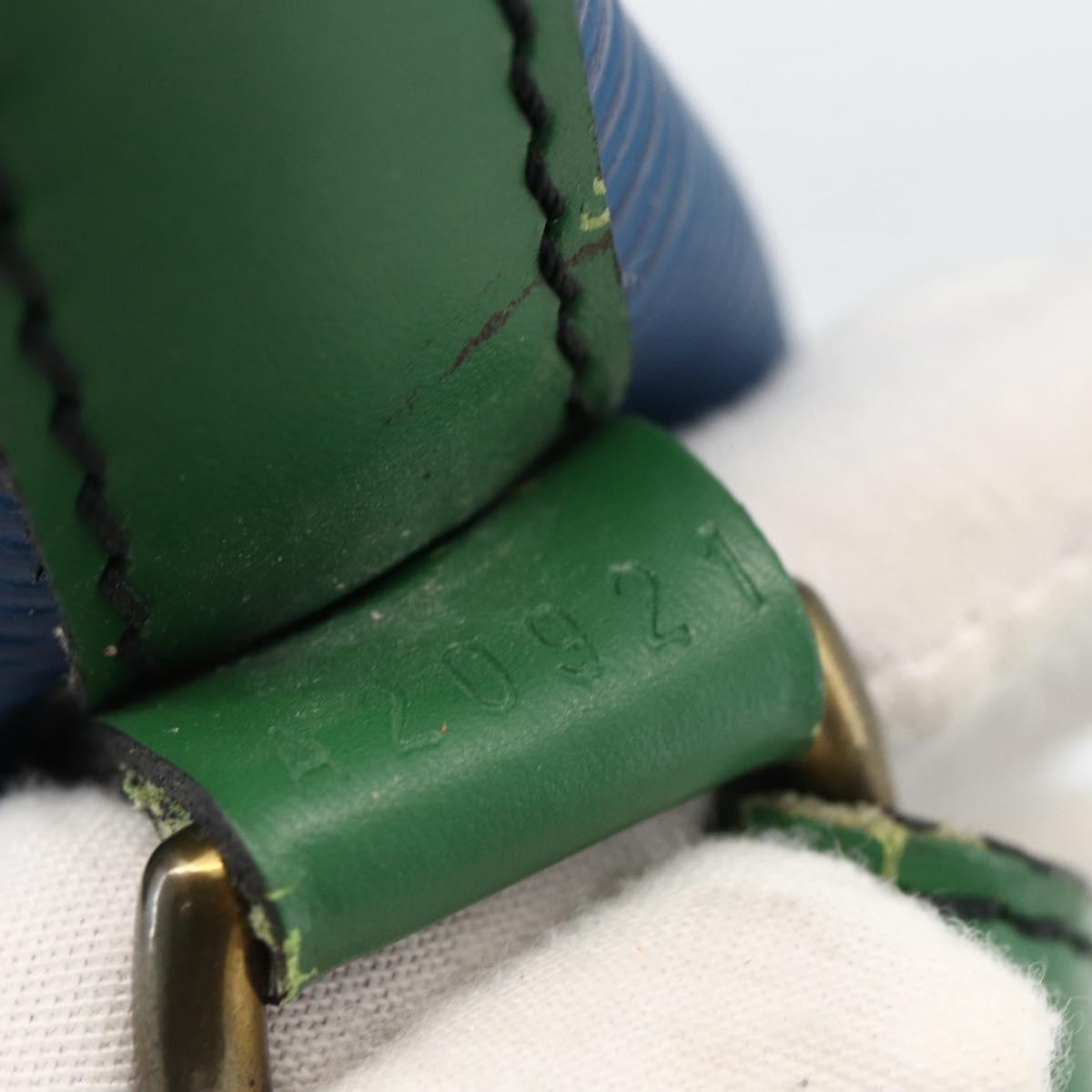 LOUIS VUITTON Epi Noe Shoulder Bag Bicolor Green Blue M44044 LV Auth 173773