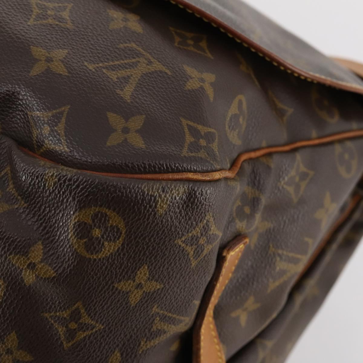 LOUIS VUITTON Monogram Saumur 35 Shoulder Bag M42254 LV Auth 173977