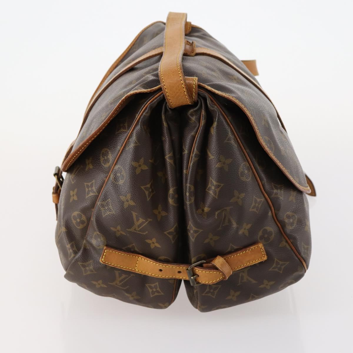 LOUIS VUITTON Monogram Saumur 35 Shoulder Bag M42254 LV Auth 173977