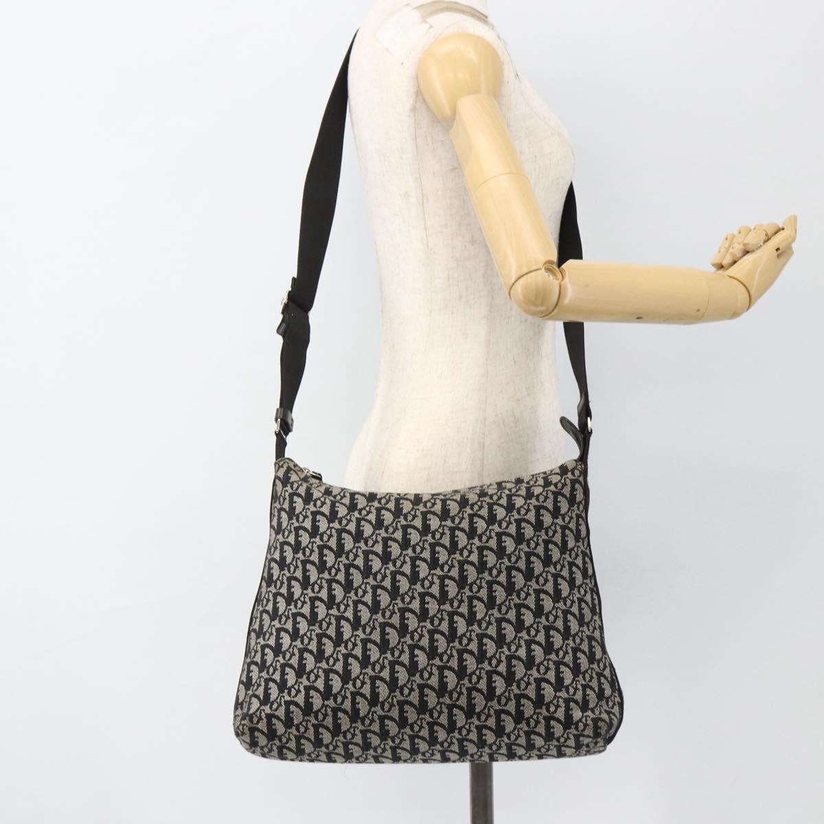 Christian Dior Trotter Canvas Shoulder Bag Black Silver Auth 174057A