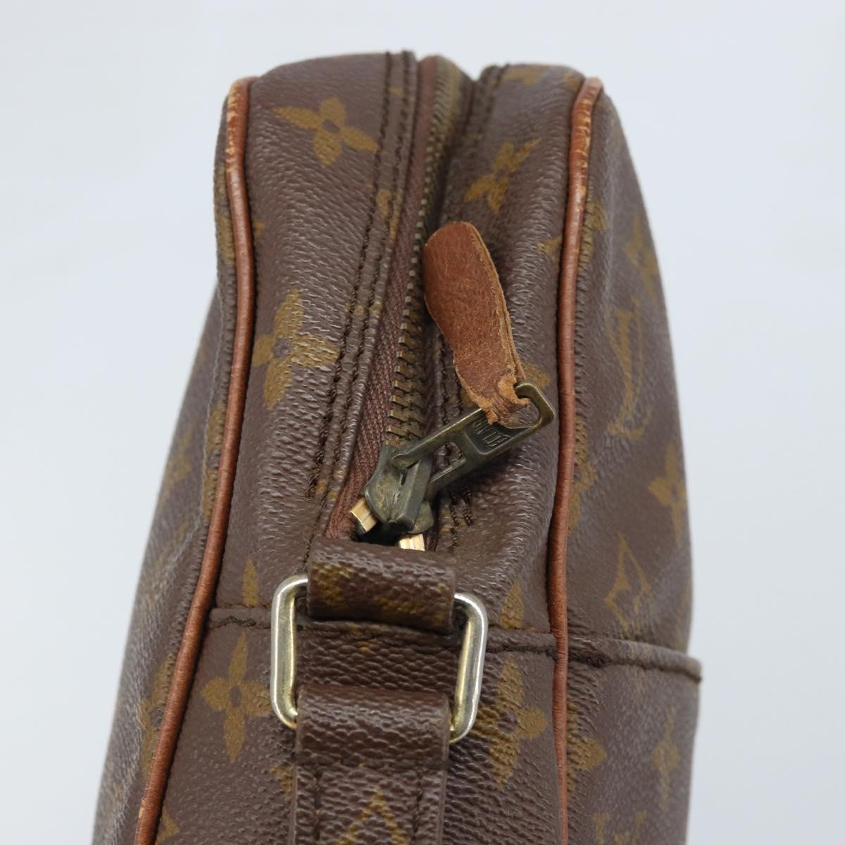 LOUIS VUITTON Monogram Petit Marceau Shoulder Bag Vintage No.71 LV Auth 174079