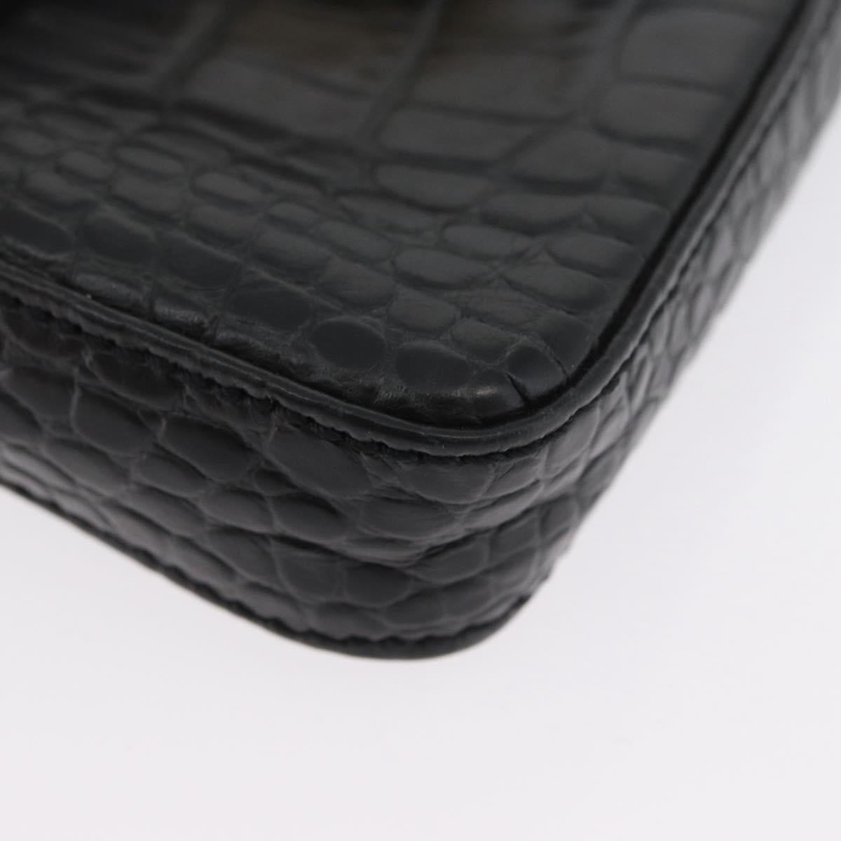 FENDI Mamma Baguette Pouch Leather Black Gold Auth 174141A