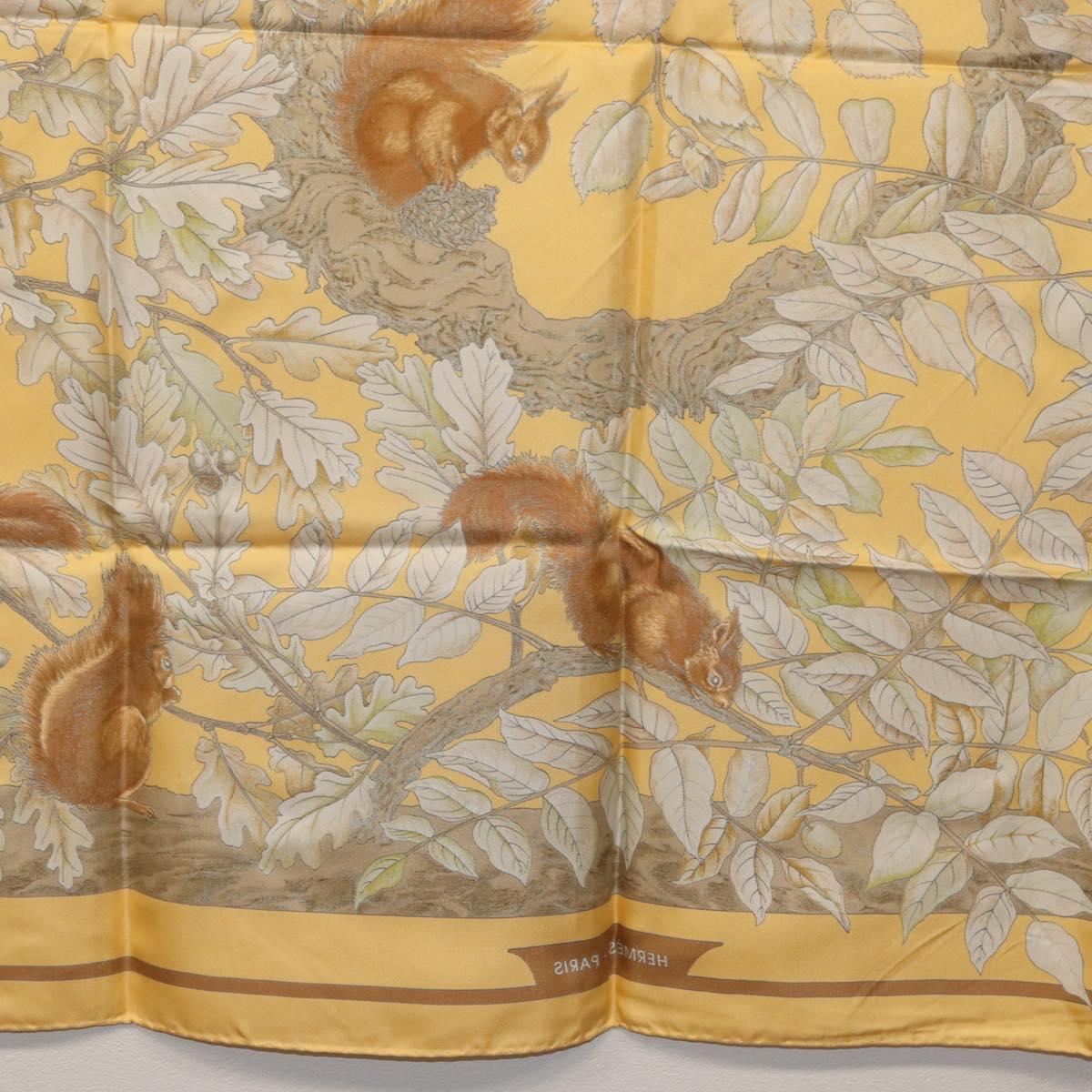 HERMES Carre 90 Scarf ""CASSE NOISETTE"" Silk Yellow Auth 174180A
