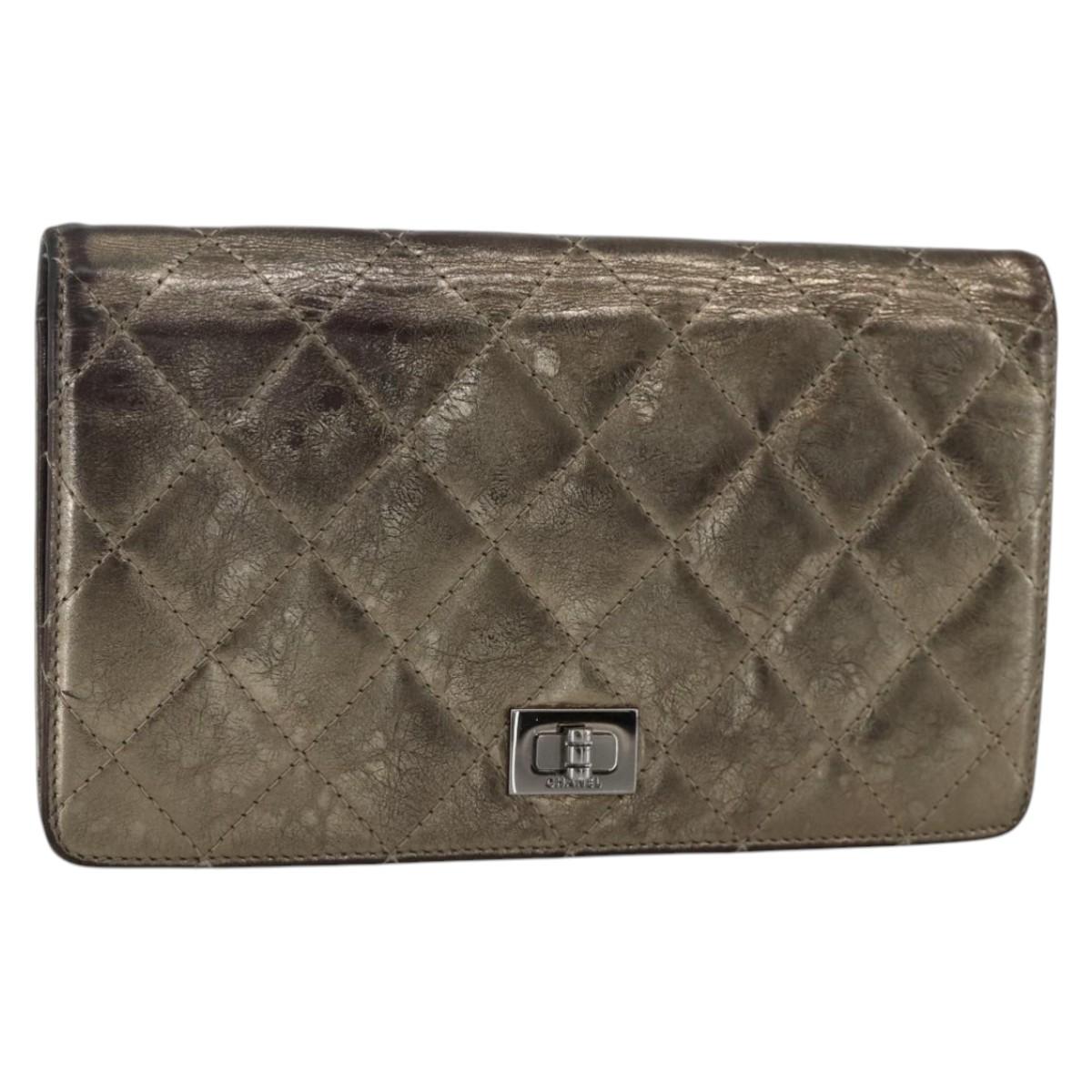 CHANEL Matelasse 2.55 Long Wallet Lamb Skin Gold Silver CC Auth 174416A