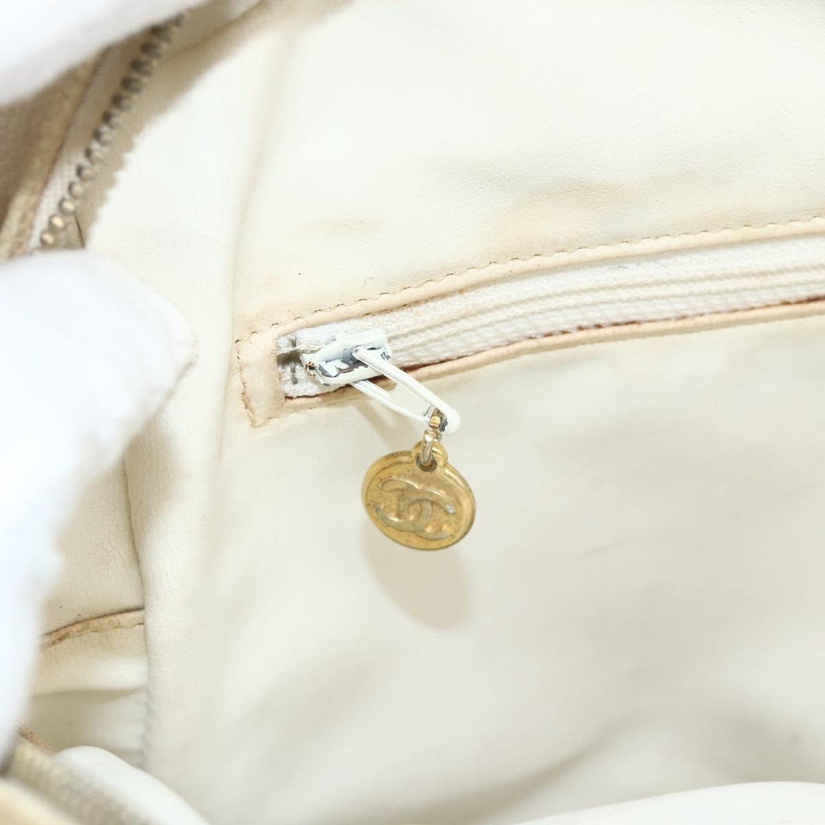 CHANEL Hand Bag Caviar Skin Cream Gold CC Auth 174548