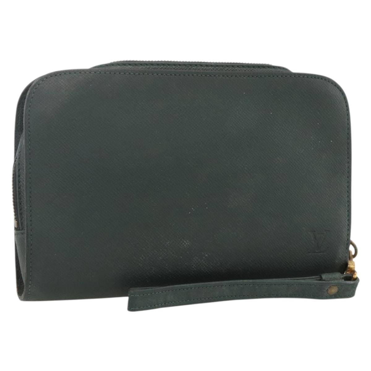 LOUIS VUITTON Taiga Baikal Clutch Bag Epicea M30184 LV Auth 174736