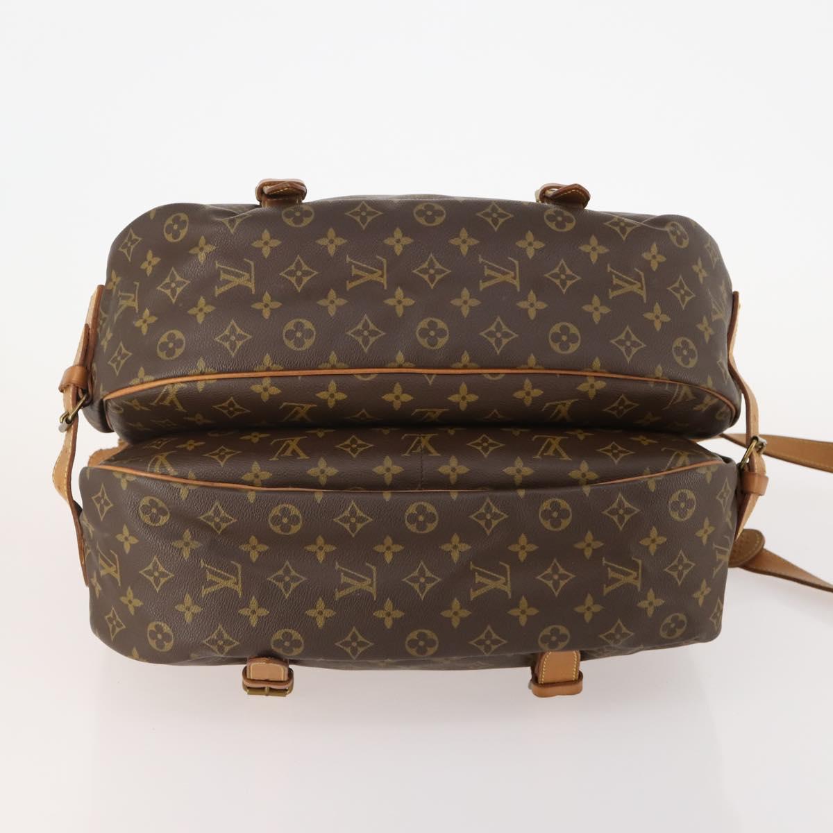 LOUIS VUITTON Monogram Saumur 43 Shoulder Bag M42252 LV Auth 175074A