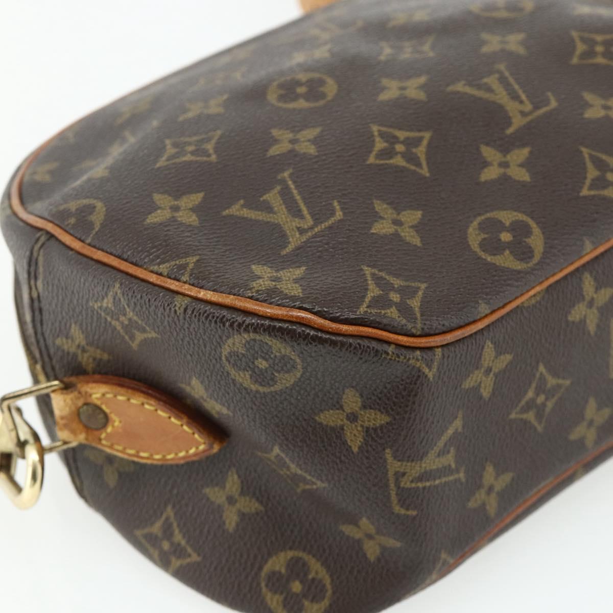 LOUIS VUITTON Monogram Blois Shoulder Bag M51221 LV Auth 175076
