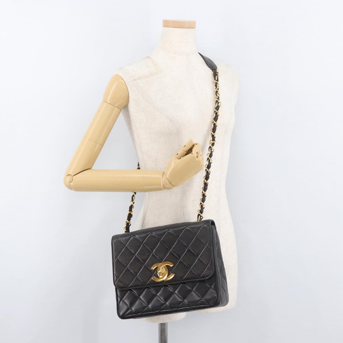 CHANEL Matelasse Chain Shoulder Bag Lamb Skin Black Gold CC Auth 175090SAV