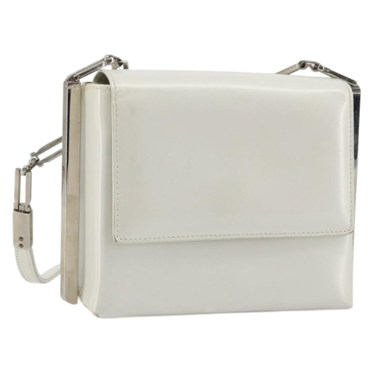 Salvatore Ferragamo Chain Shoulder Bag Patent leather White Silver Auth 175611A