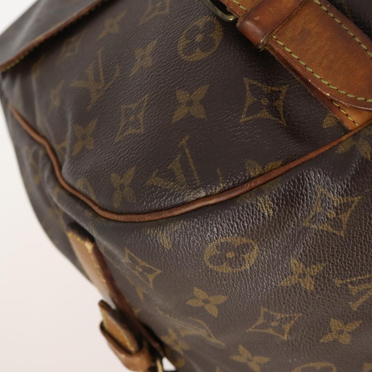 LOUIS VUITTON Monogram Saumur 43 Shoulder Bag M42252 LV Auth 175763