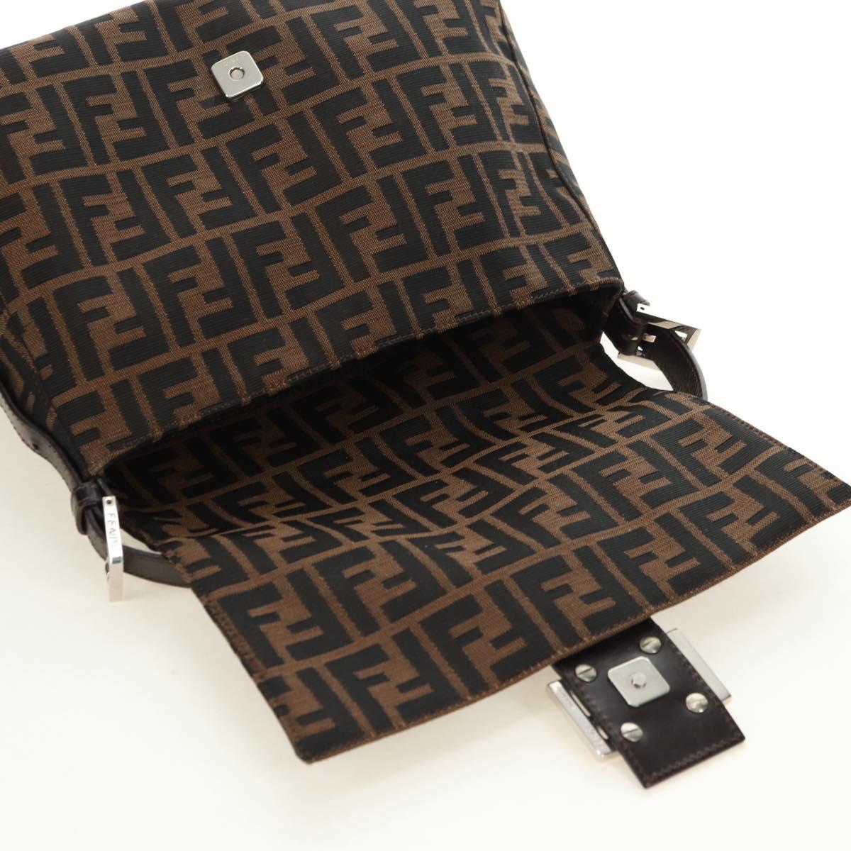 FENDI Zucca Canvas Mamma Baguette Shoulder Bag Black Brown Auth 175894SAM