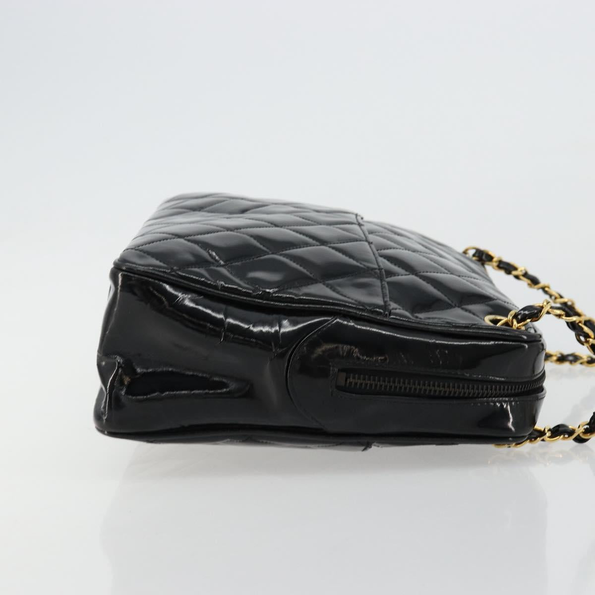 CHANEL Matelasse Chain Shoulder Bag Patent leather Black Gold CC Auth 175899