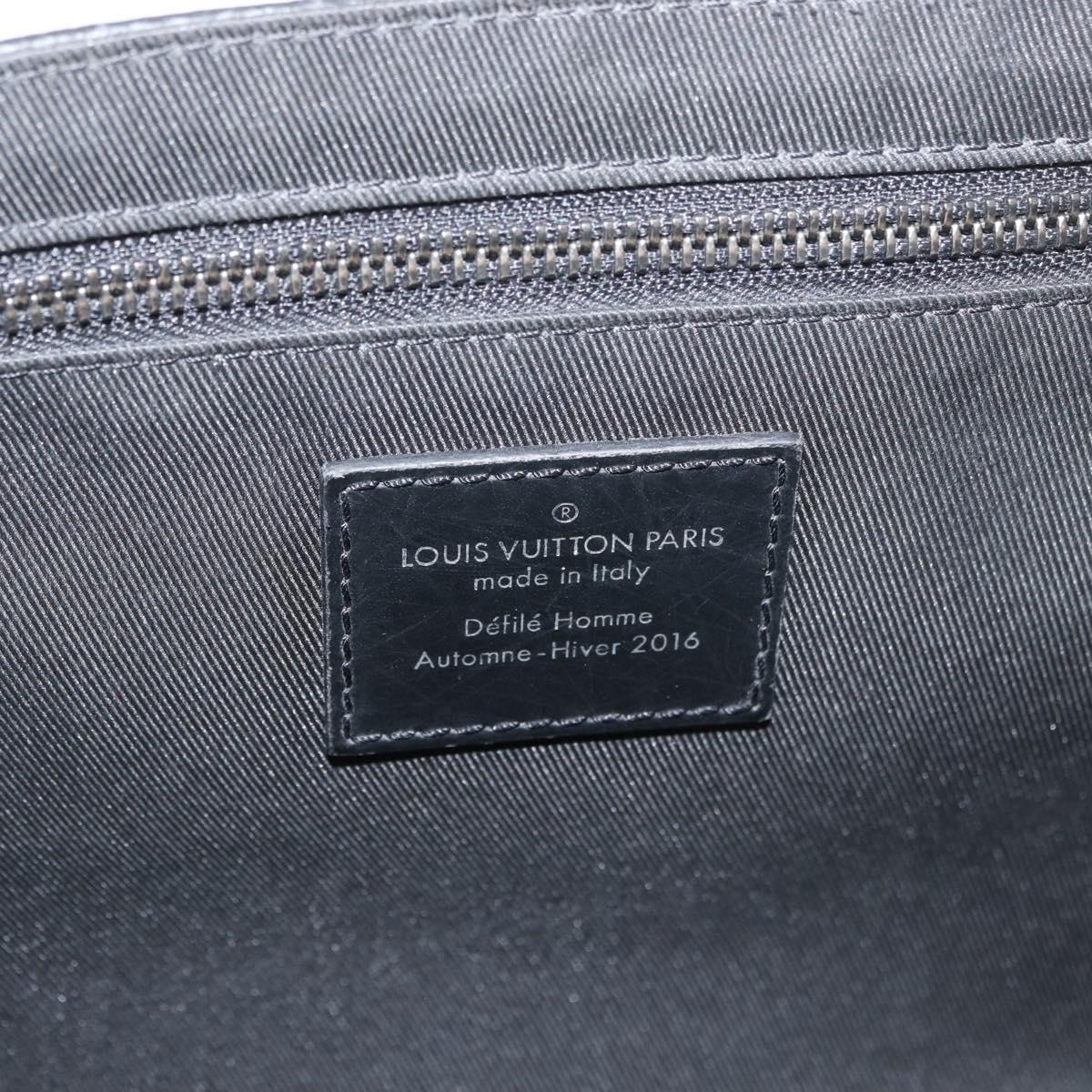 LOUIS VUITTON Monogram Eclipse Messenger Voyage PM Bag M40511 LV Auth 175908