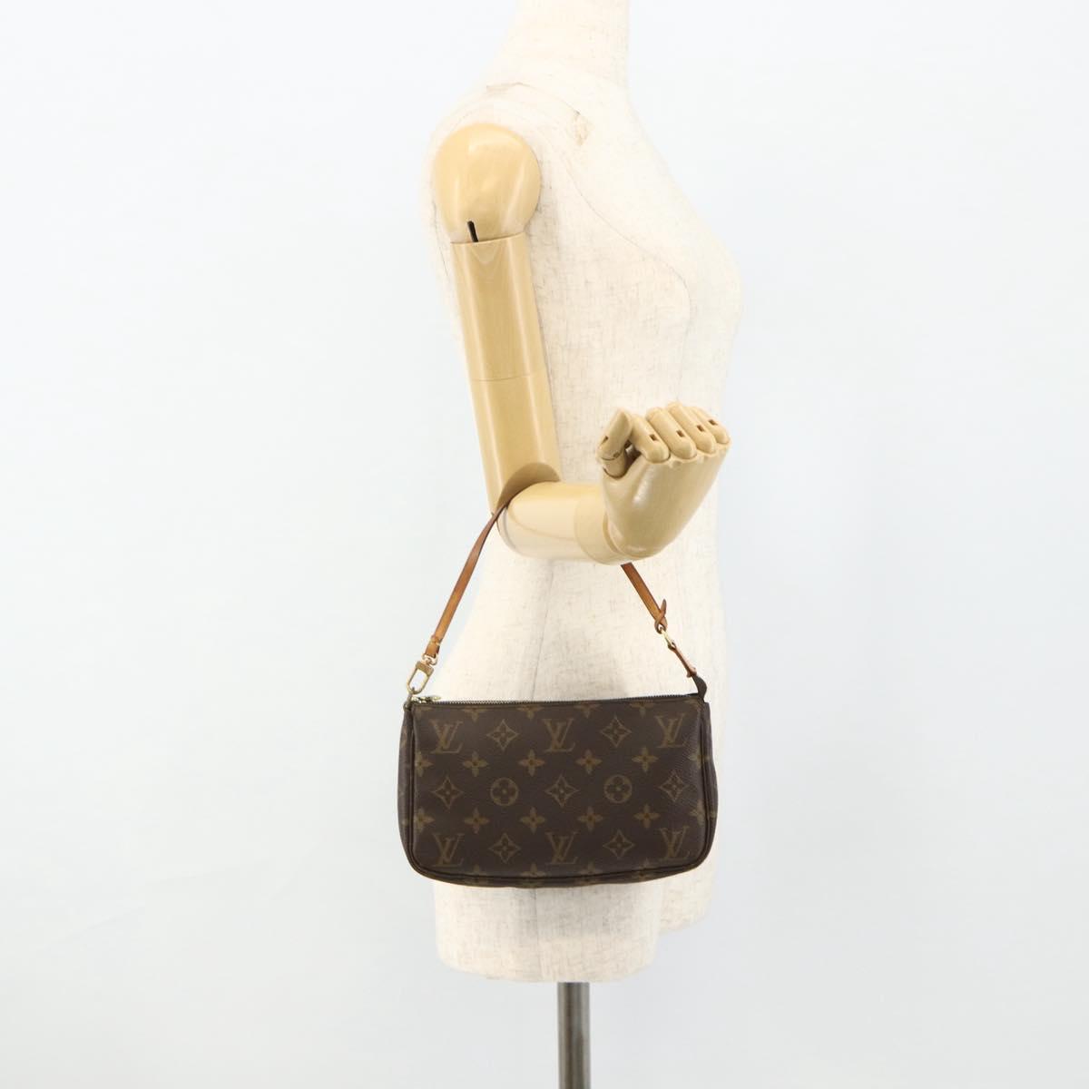 LOUIS VUITTON Monogram Pochette Accessoires Pouch M51980 LV Auth 176017A