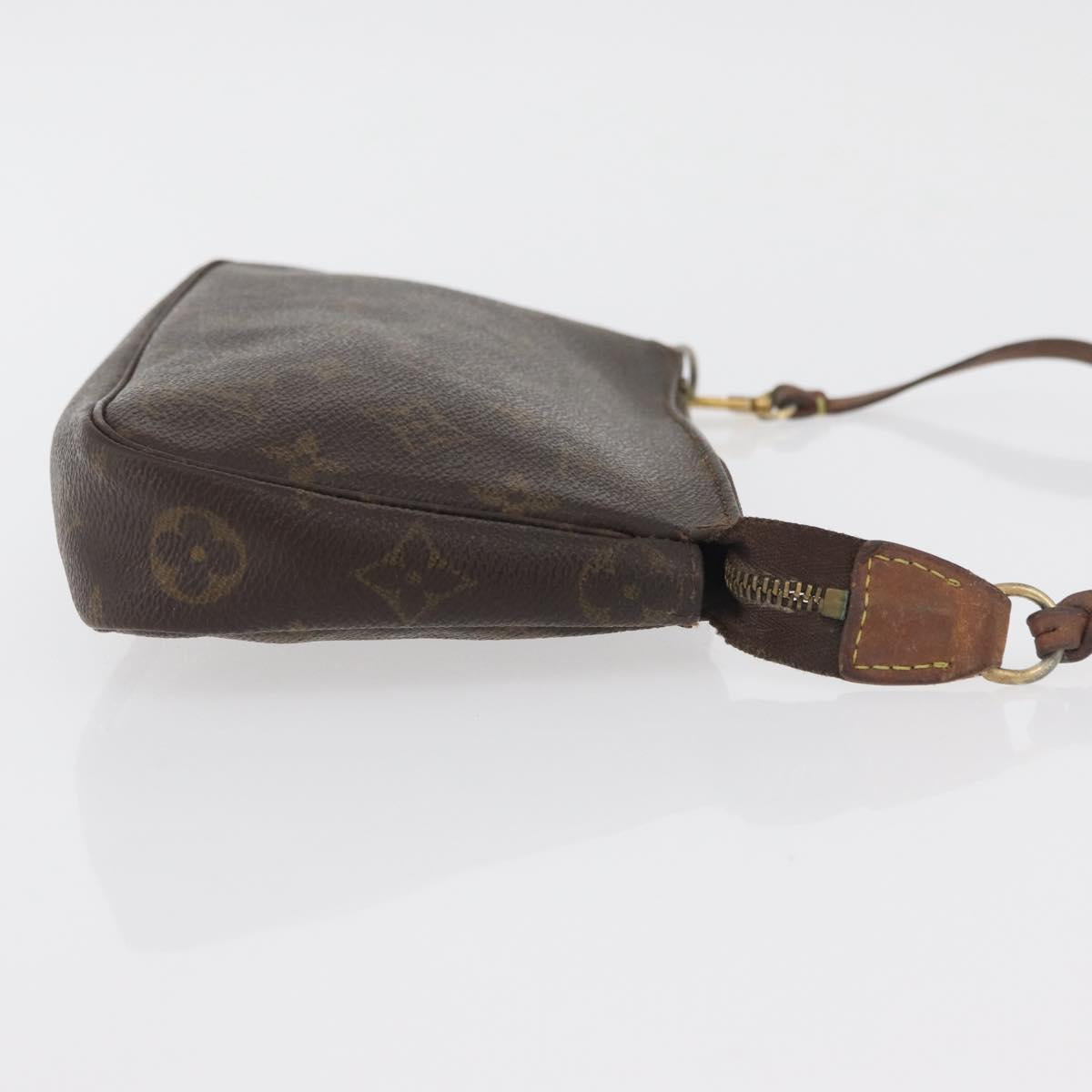 LOUIS VUITTON Monogram Pochette Accessoires Pouch M51980 LV Auth 176209