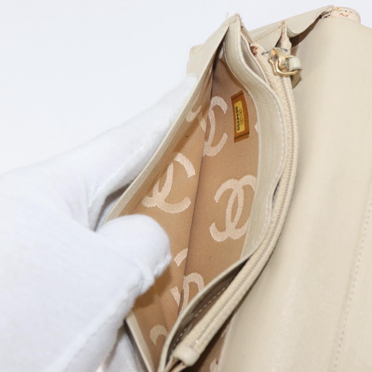 CHANEL Long Wallet Caviar Skin Beige Gold CC Auth 176411