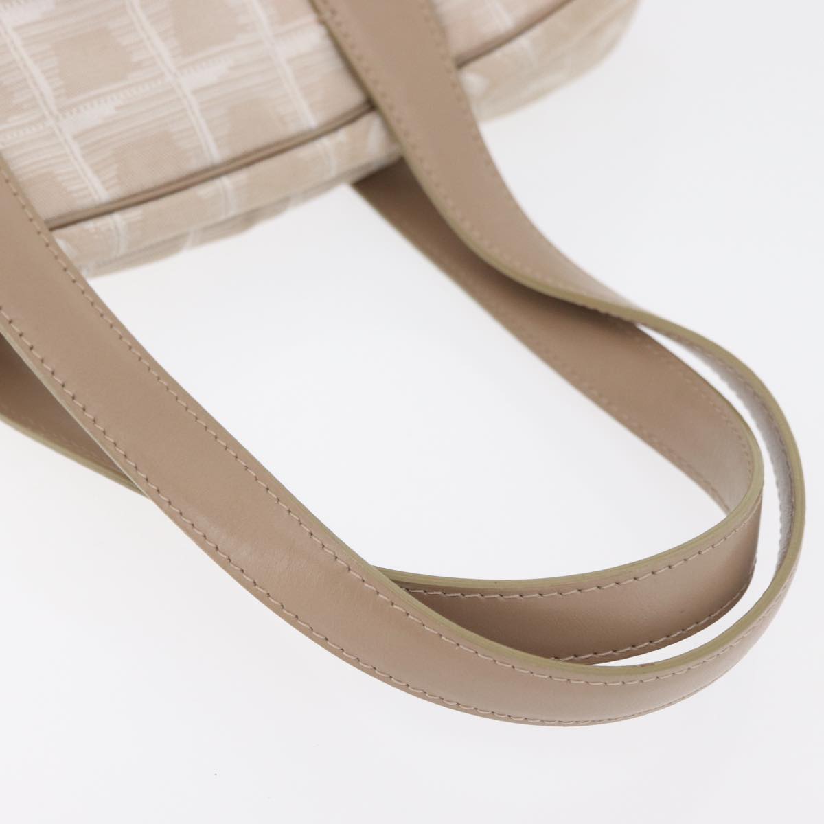 CHANEL New Travel line Shoulder Bag Beige CC Auth 176498