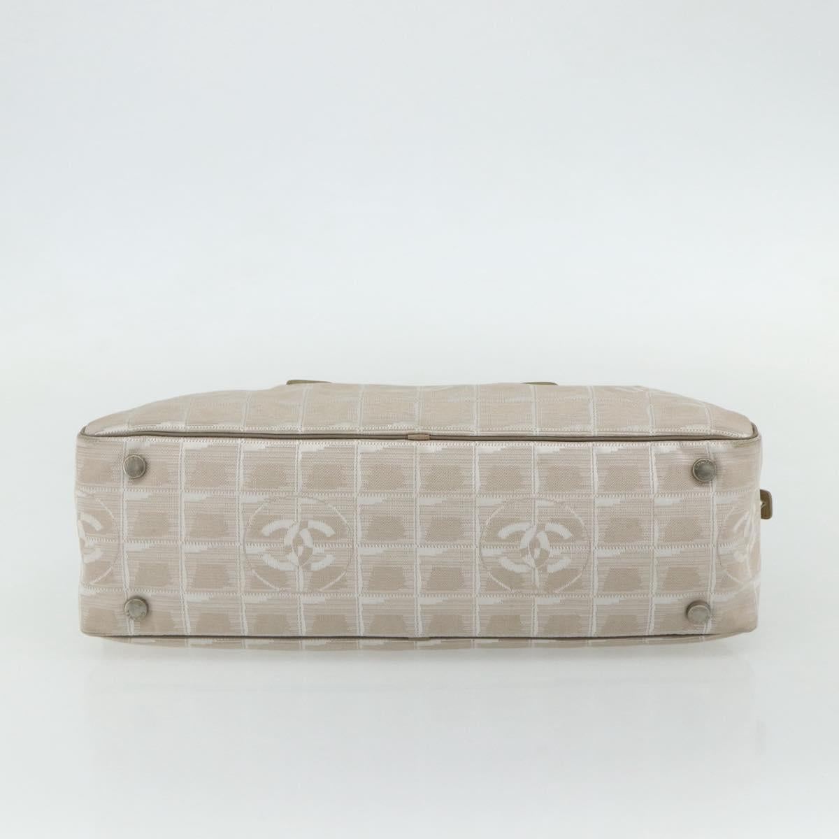 CHANEL New Travel line Shoulder Bag Beige CC Auth 176498
