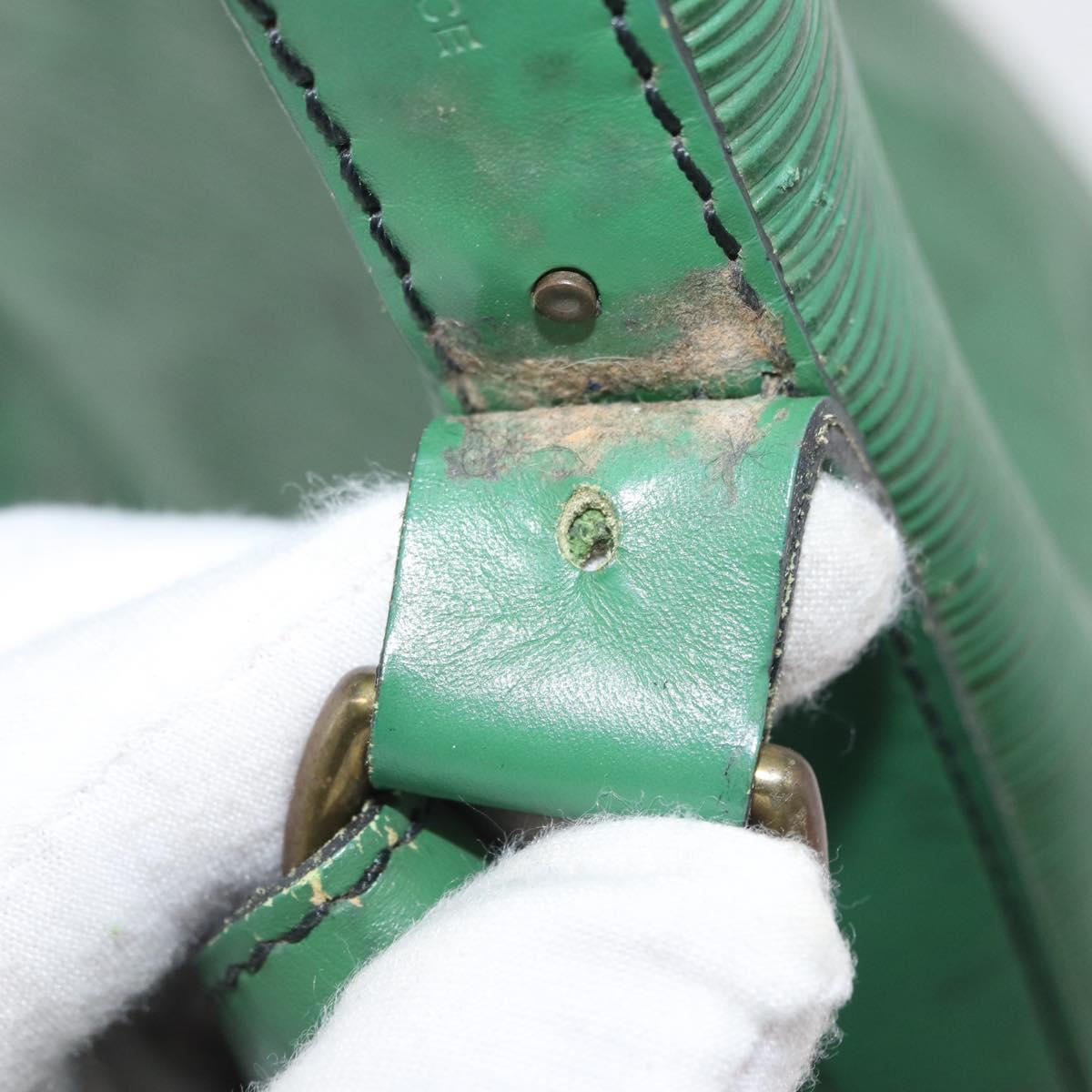 LOUIS VUITTON Epi Noe Shoulder Bag Green M44004 LV Auth 176788