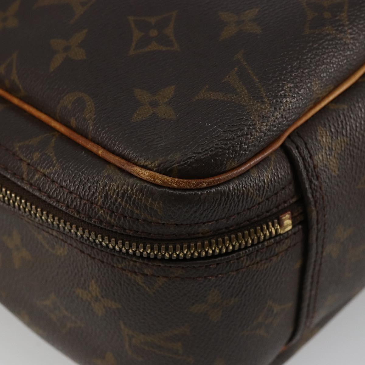 LOUIS VUITTON Monogram Excursion Hand Bag M41450 LV Auth 176934
