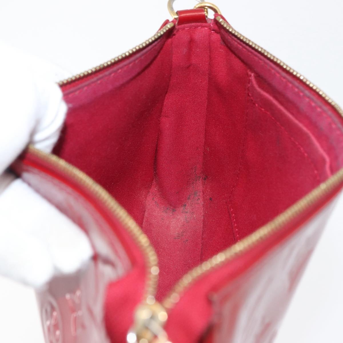 LOUIS VUITTON Vernis Pochette Accessoires Rouge Grunadine M91577 LV Auth 177031A