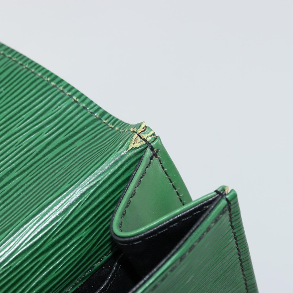LOUIS VUITTON Epi Jena Clutch Bag Green M52724 LV Auth 177164A